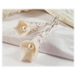 White Trumpet Flower Earrings